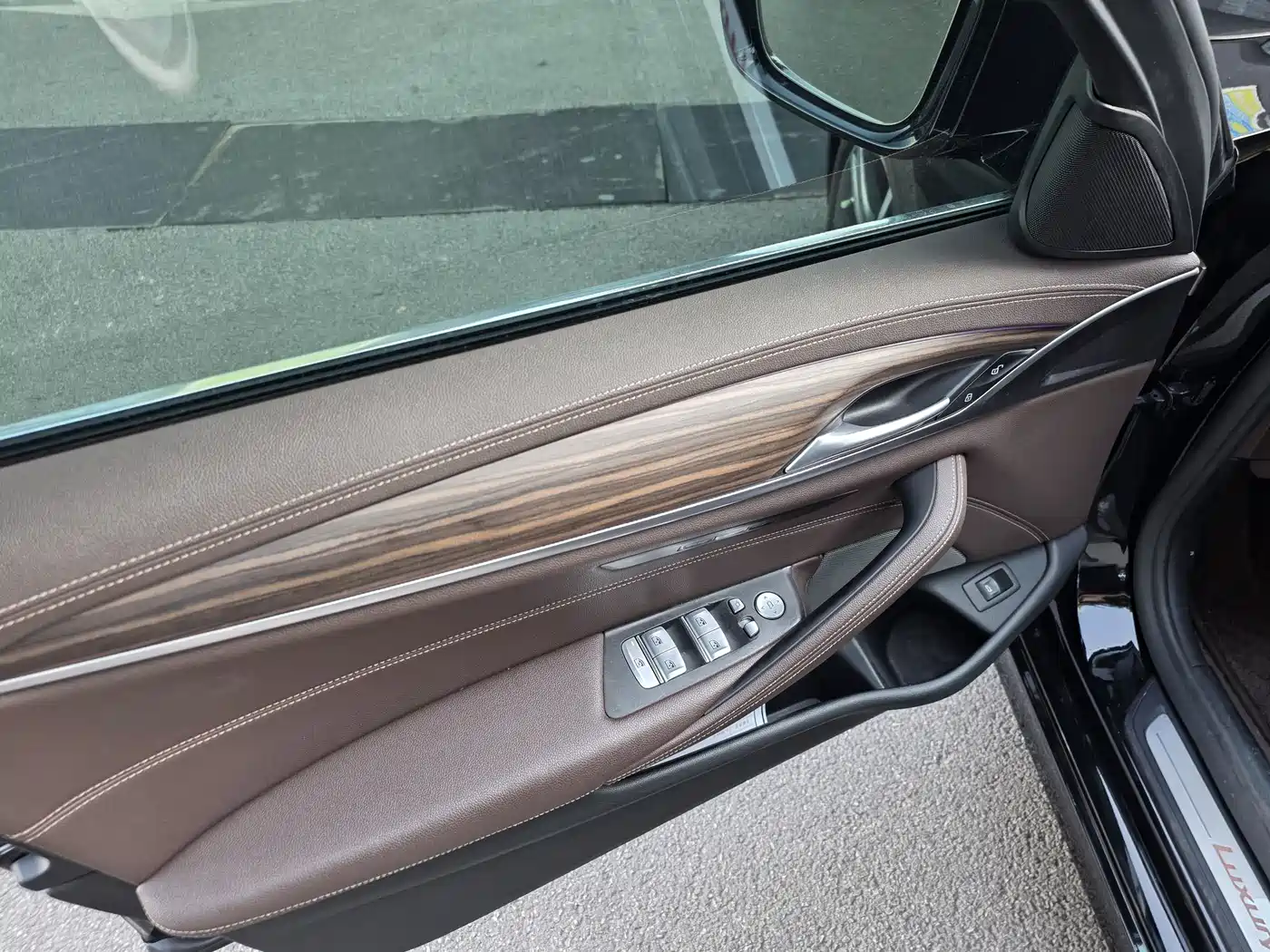 BMW 5 Series 2021 530Li Leading Luxury Package фото 24