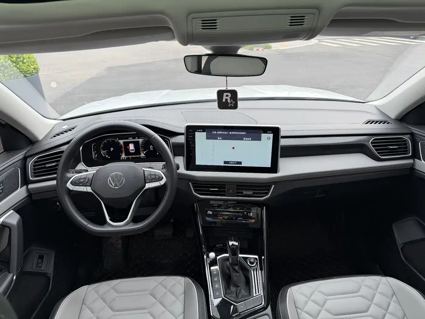 Volkswagen Tayron 2023 280TSI 2WD Luxury Plus Advanced Edition фото 16