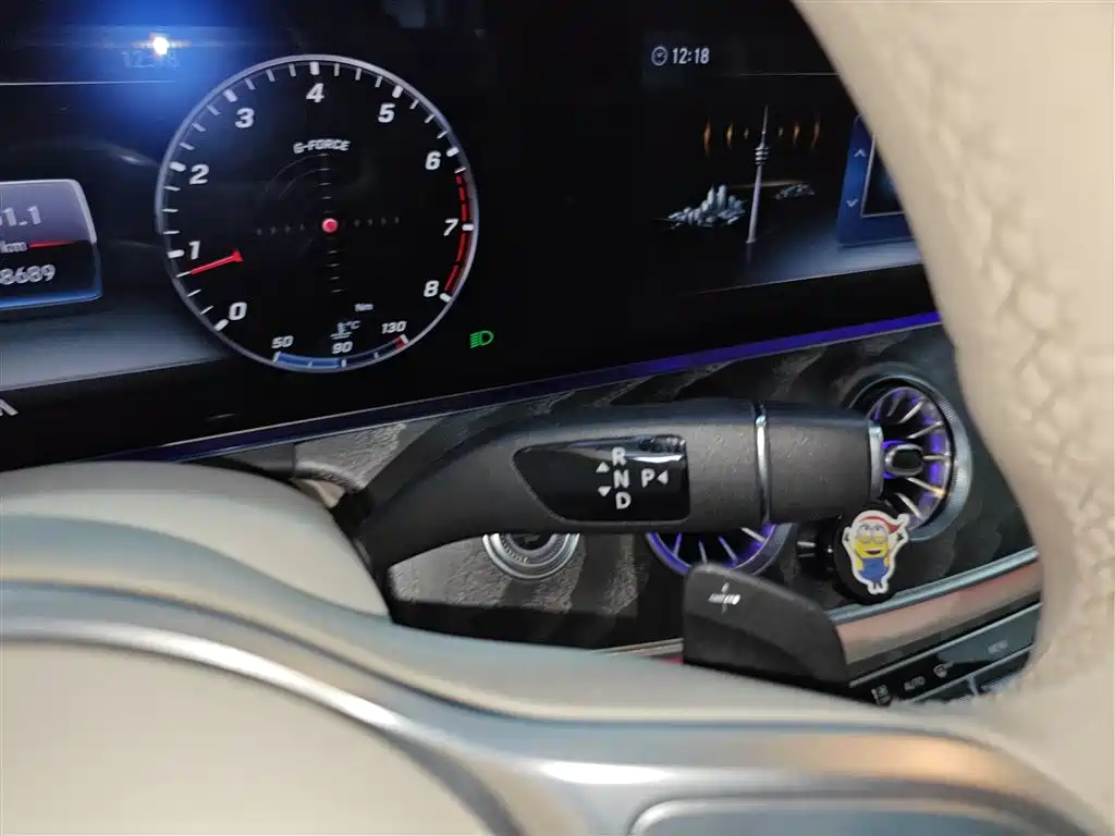 Mercedes-Benz CLS 2020 CLS 300 Luxury фото 7