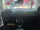 Фото 8 - Ford Edge