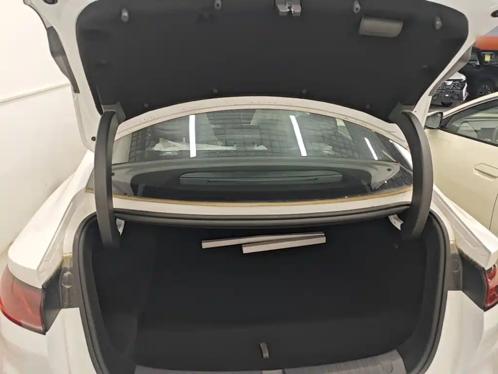 BYD Qin L 2026 2026 DM-i 128KM Progressive