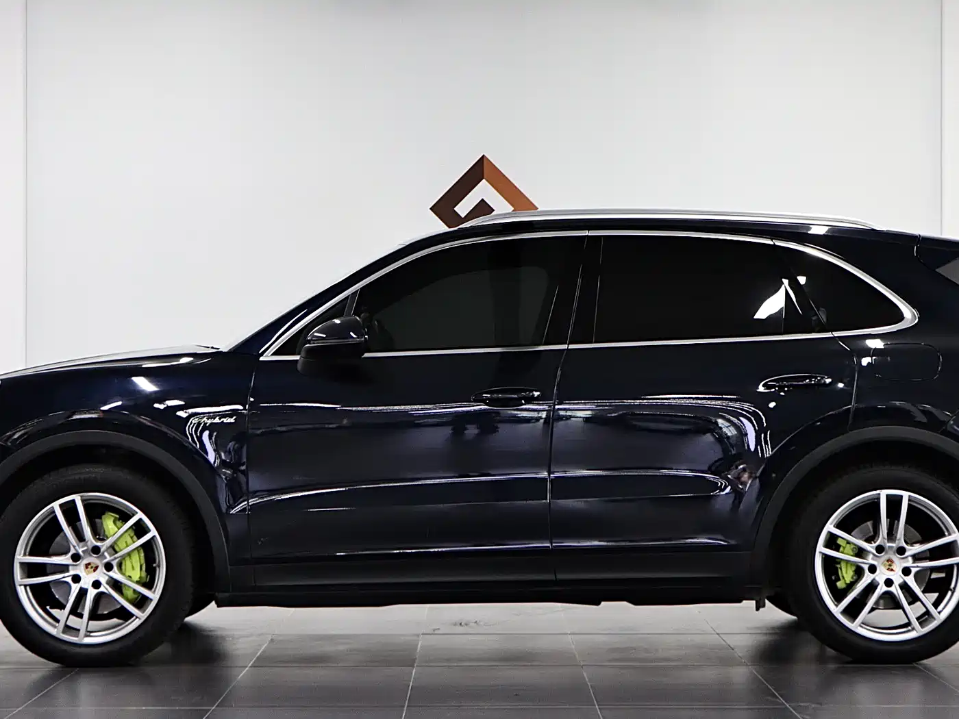 Porsche Cayenne New Energy 2021 Cayenne E-Hybrid 2.0T фото 7