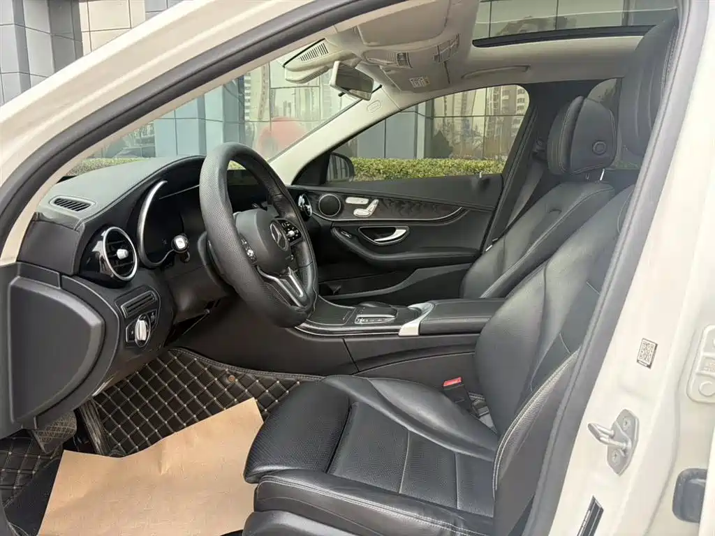 Mercedes-Benz C-Class 2019 Facelift C 260 L Sport фото 11