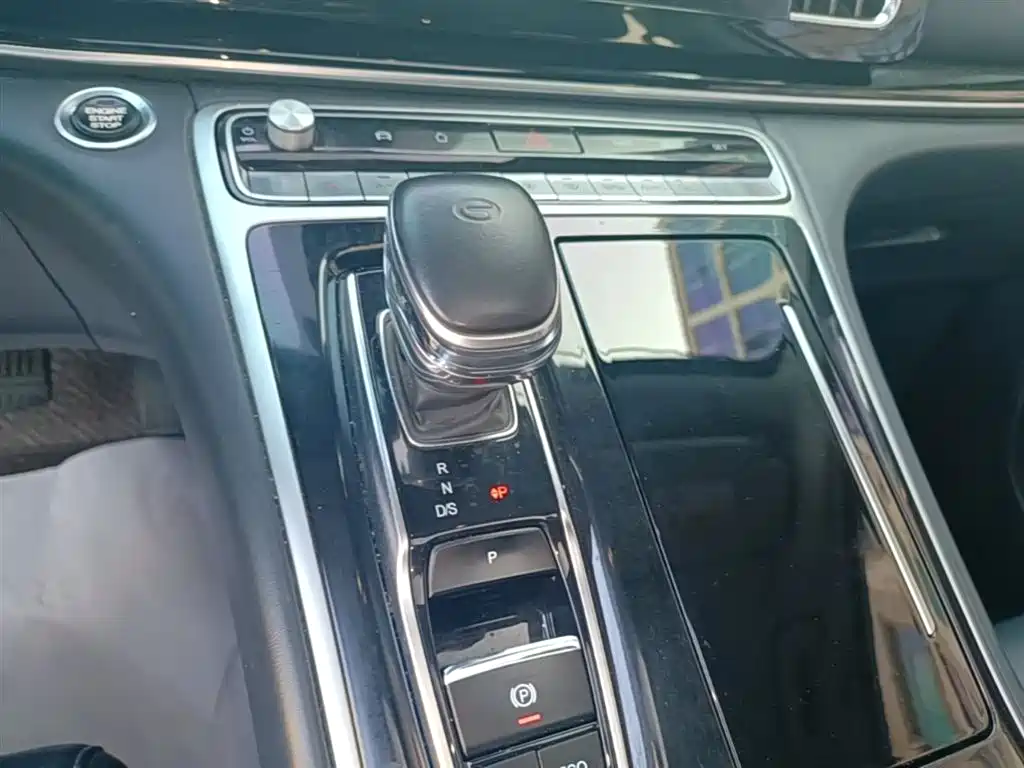GAC Trumpchi Trumpchi M8 2021 Leading Show Series 390T Prestige Edition фото 14