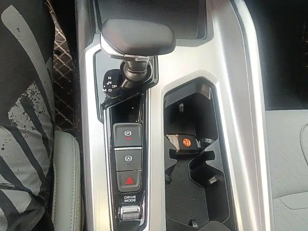 Фото 14 - Geely Preface