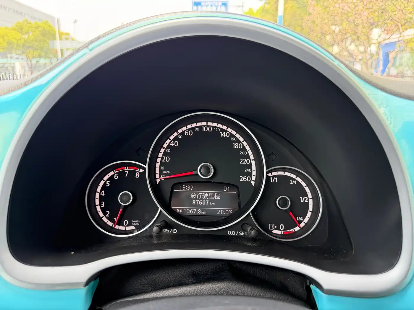 Volkswagen Beetle 2014 1.2TSI Fashion Edition фото 15