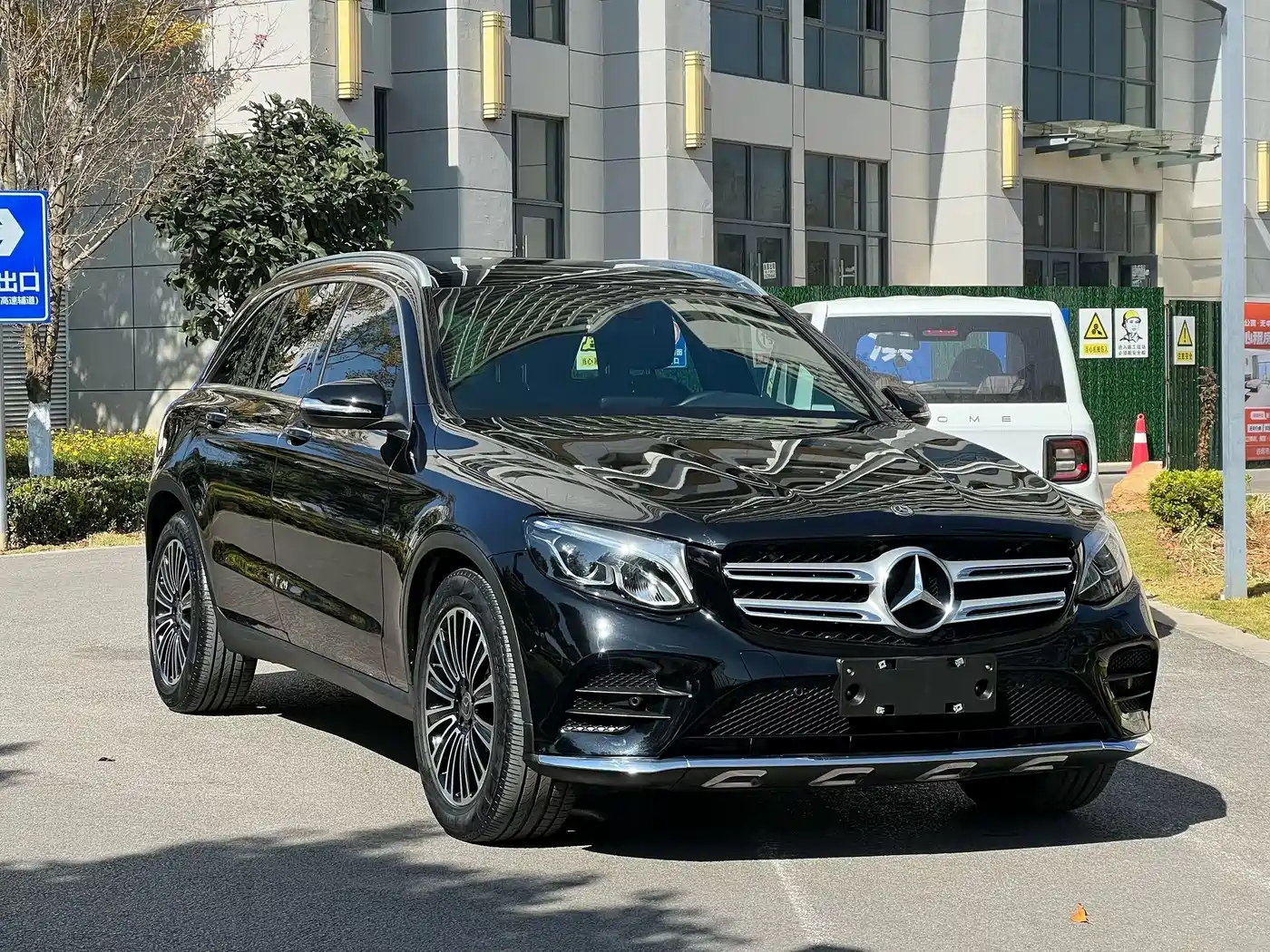 Mercedes-Benz GLC 2017 GLC 260 4MATIC Dynamic фото 3