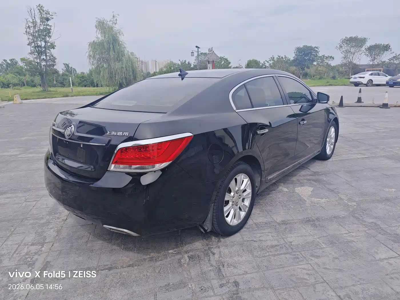 Buick LaCrosse 2011 2011 2.4L SIDI Premium Edition