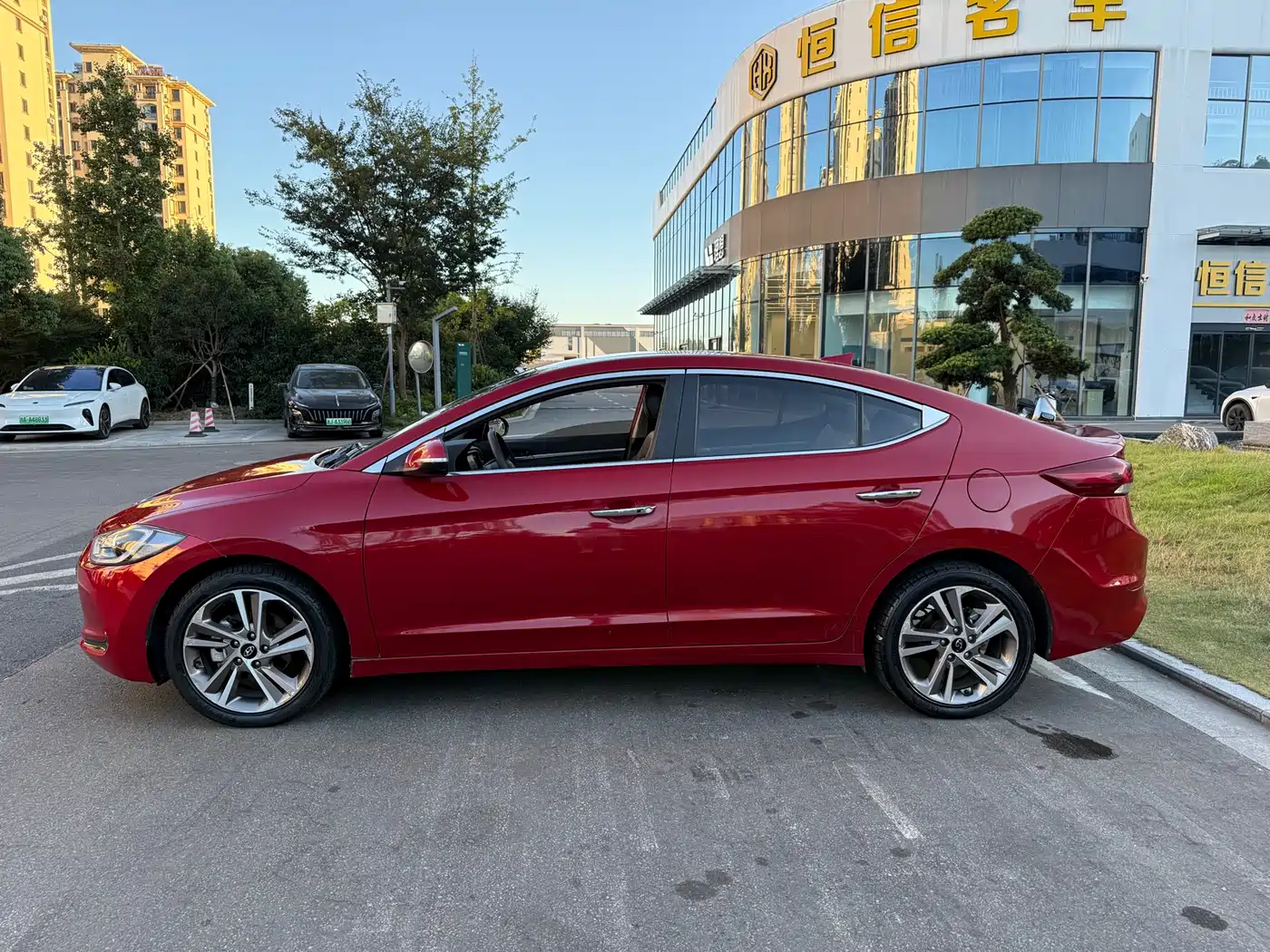 Hyundai Elantra 2016 Model 1.6L Automatic Smart Elite фото 3