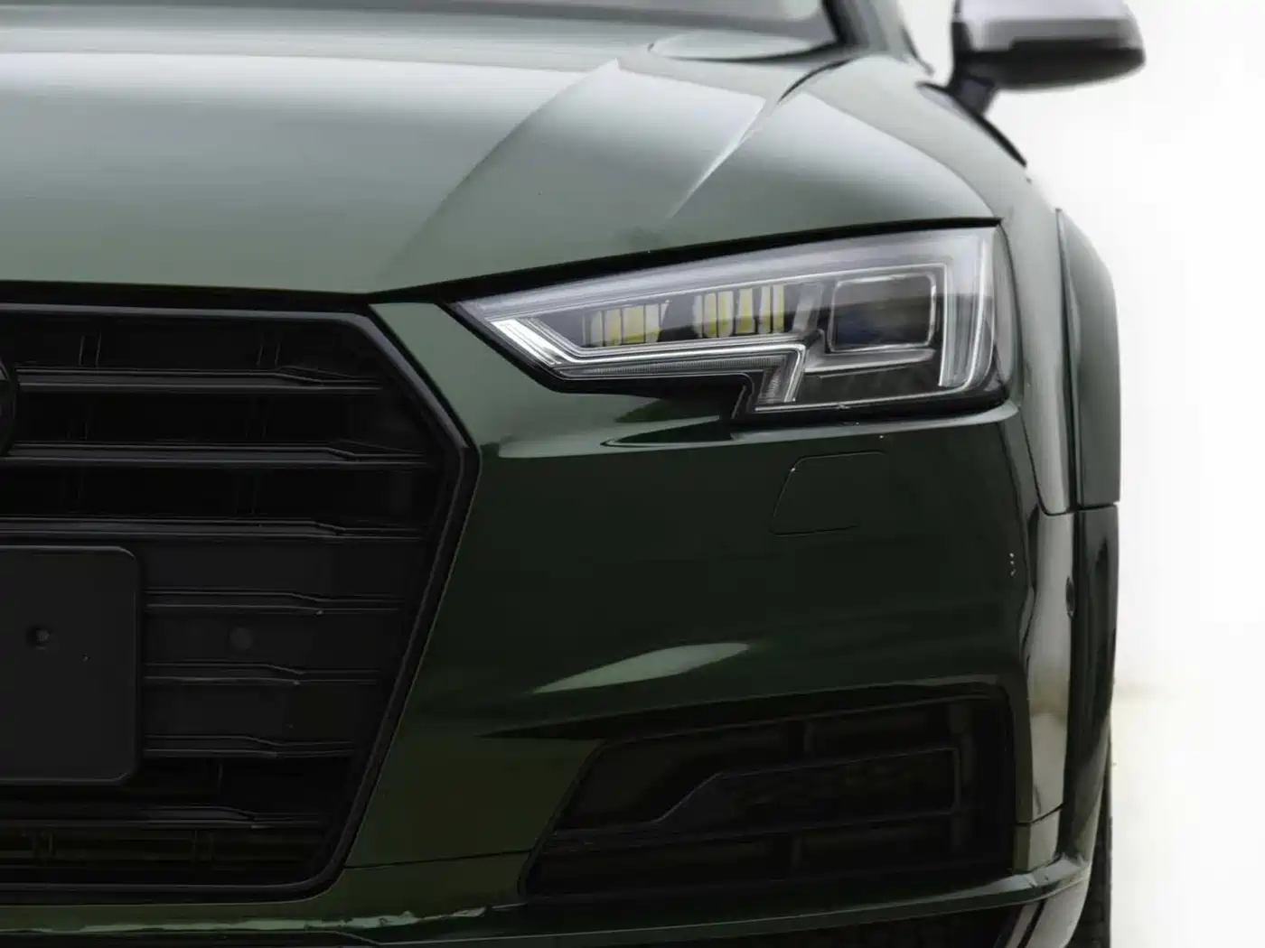 Audi A4 (Import) 2019 45 TFSI allroad quattro Sport фото 3