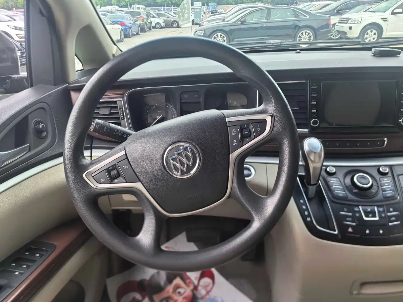 Buick GL8 2014 2.4L CT Luxury Business Comfort фото 15