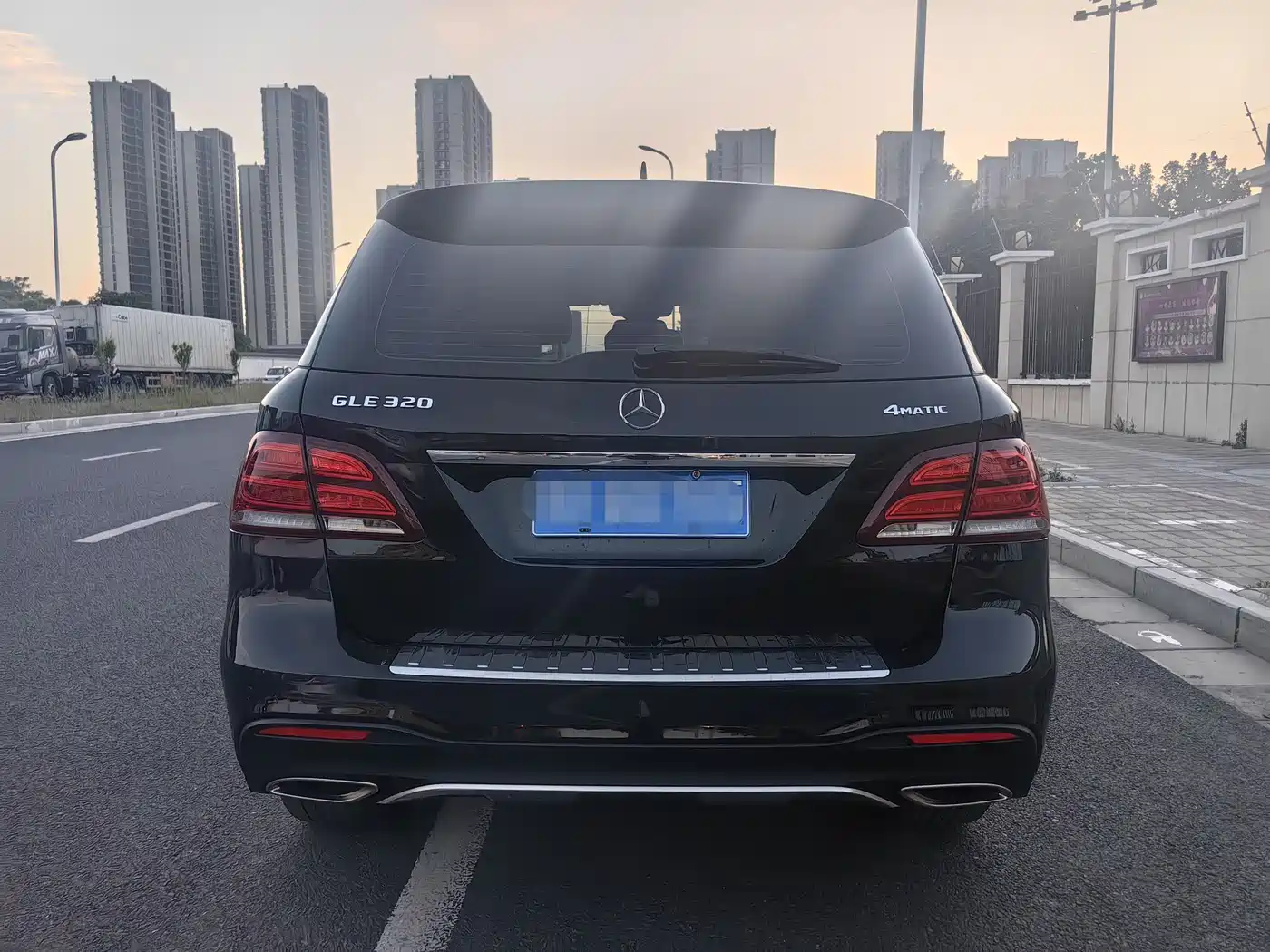Mercedes-Benz GLE 2018 GLE 320 4MATIC Dynamic Ultimate Edition фото 4