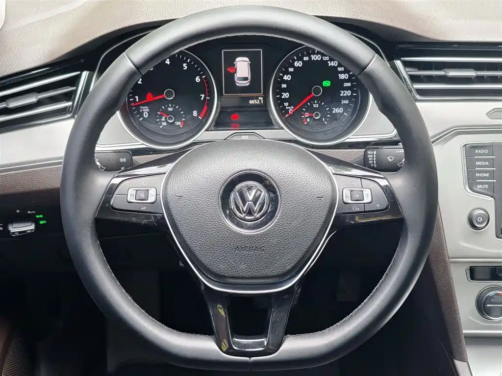 Volkswagen Weilan 2016 280TSI 2WD Comfort фото 7