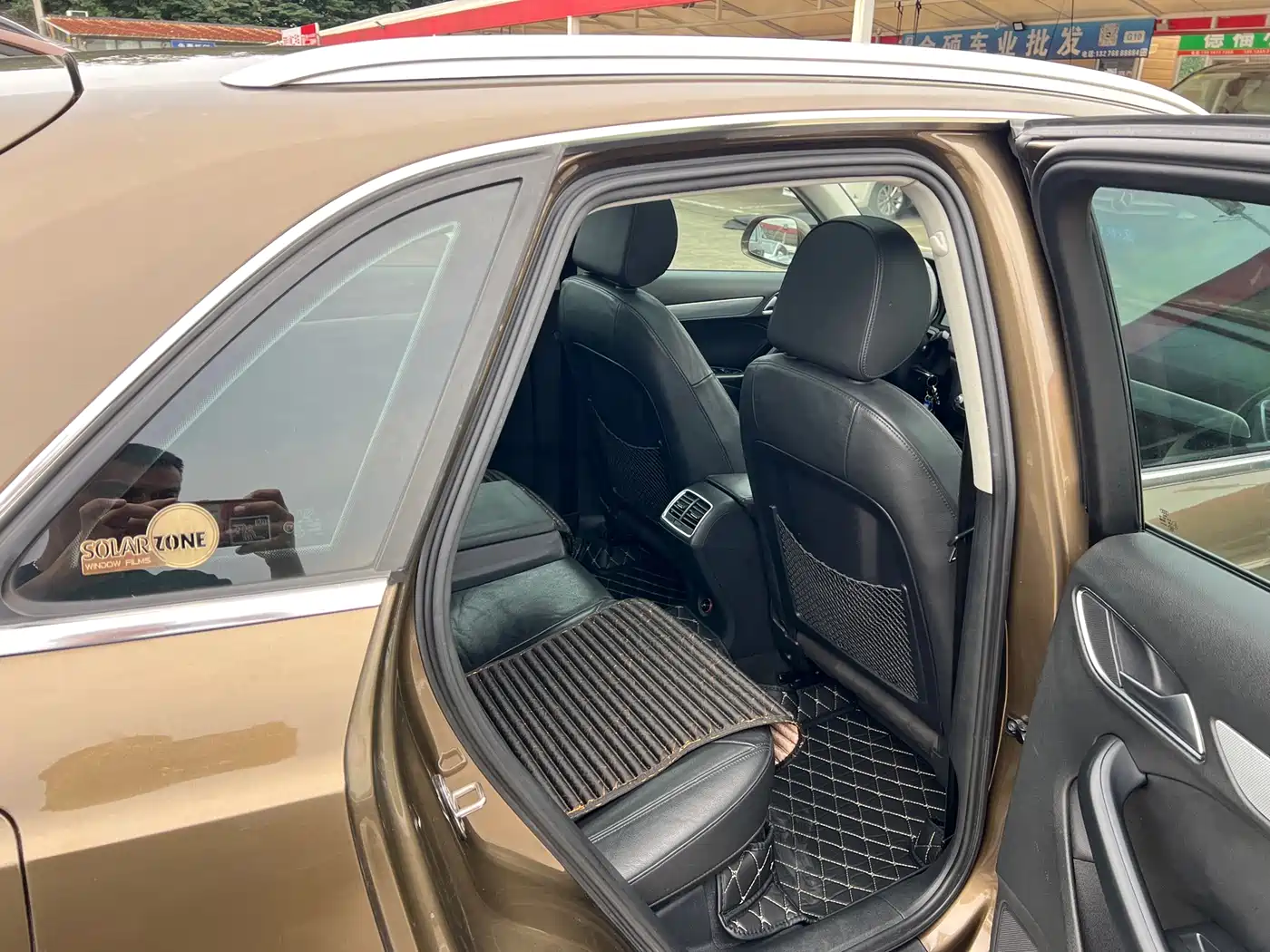 Photo 17 - Audi Q3