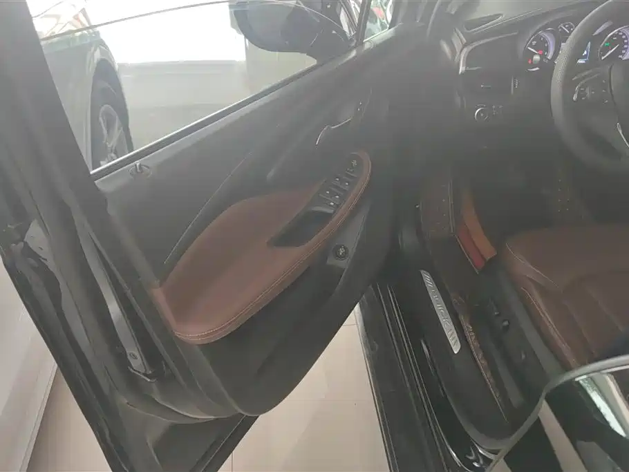 Buick Envision Plus 2020 28T AWD Elite фото 7