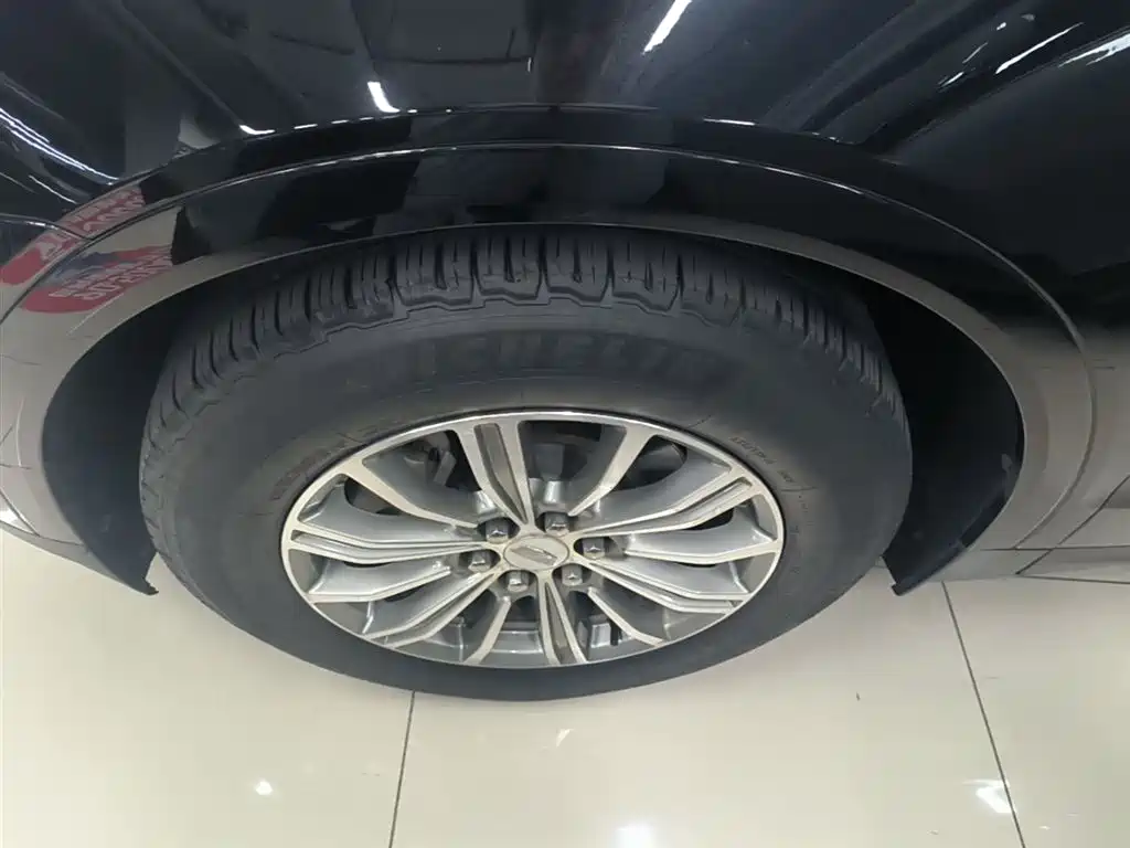 Cadillac XT5 2018 25T Luxury фото 23