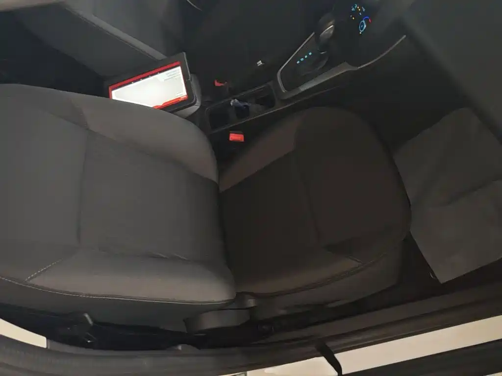 Ford Focus 2019 2018 Hatchback Classic 1.6L Automatic Comfort Smart Edition