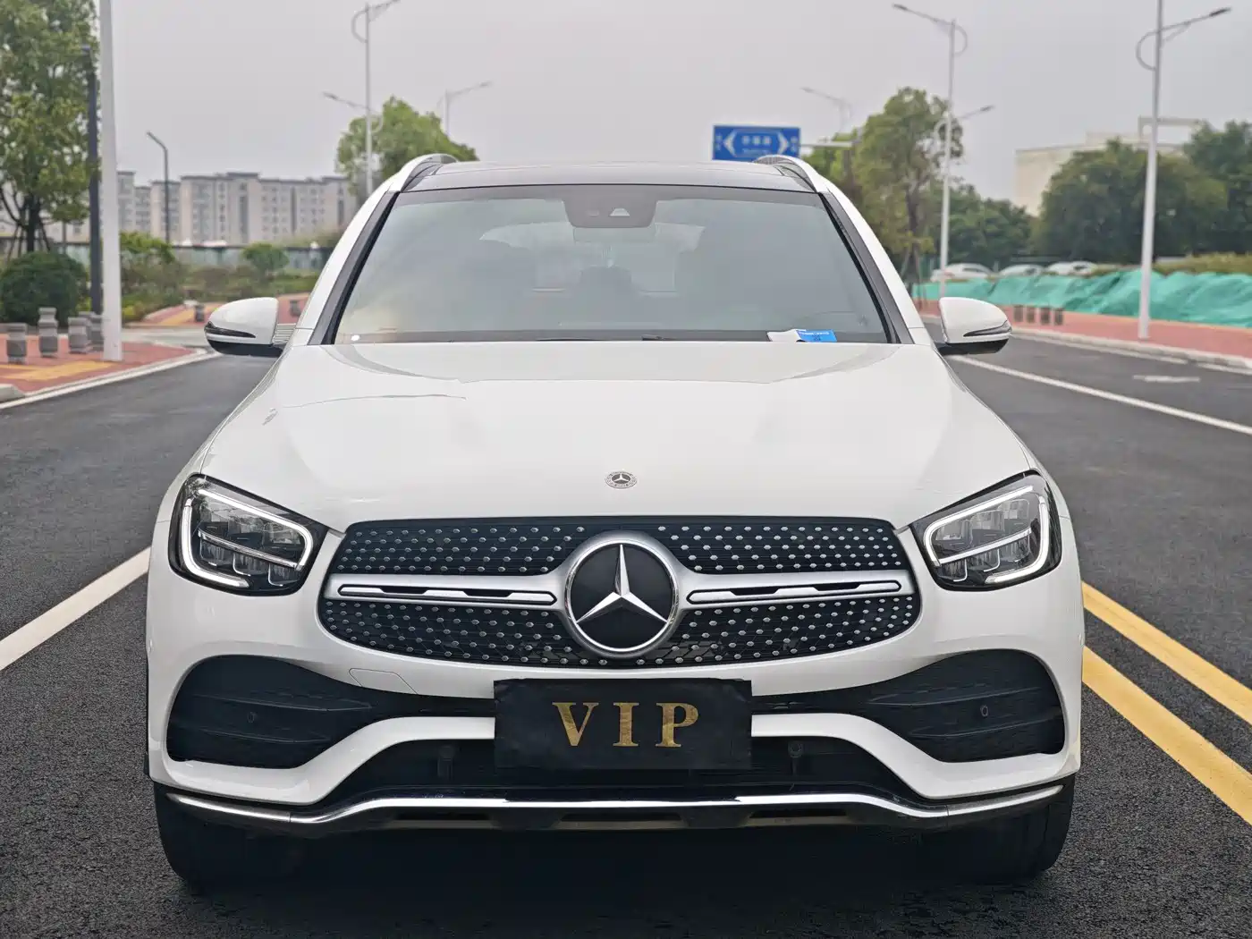 Mercedes-Benz GLC 2022 GLC 300 L 4MATIC Dynamic Collector's Edition фото 2
