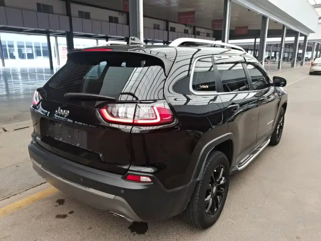 Jeep Cherokee 2019 2019 2.0T 2WD Smart Edition China V