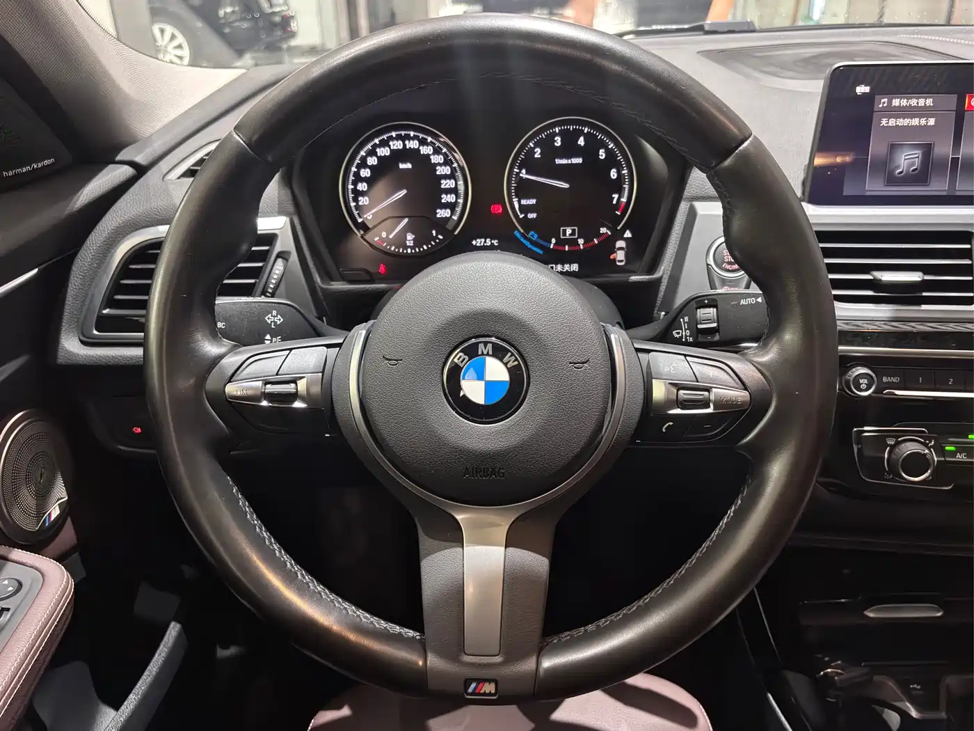 BMW 1 Series 2019 118i M Sport Package фото 8