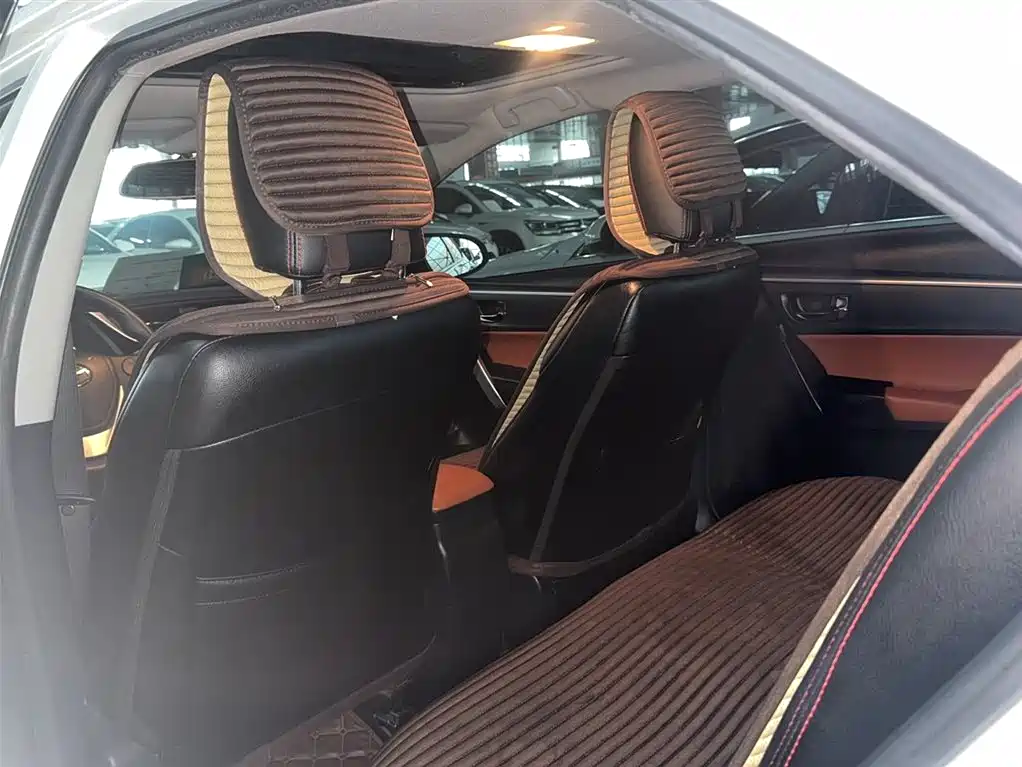 Toyota Levin 2018 185T CVT Luxury Edition фото 15