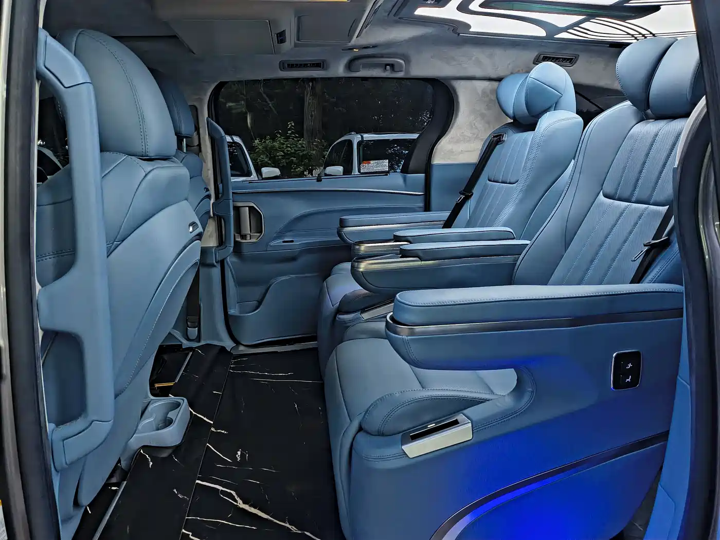 Toyota Sienna 2021 2.5L Hybrid Comfort Edition фото 15