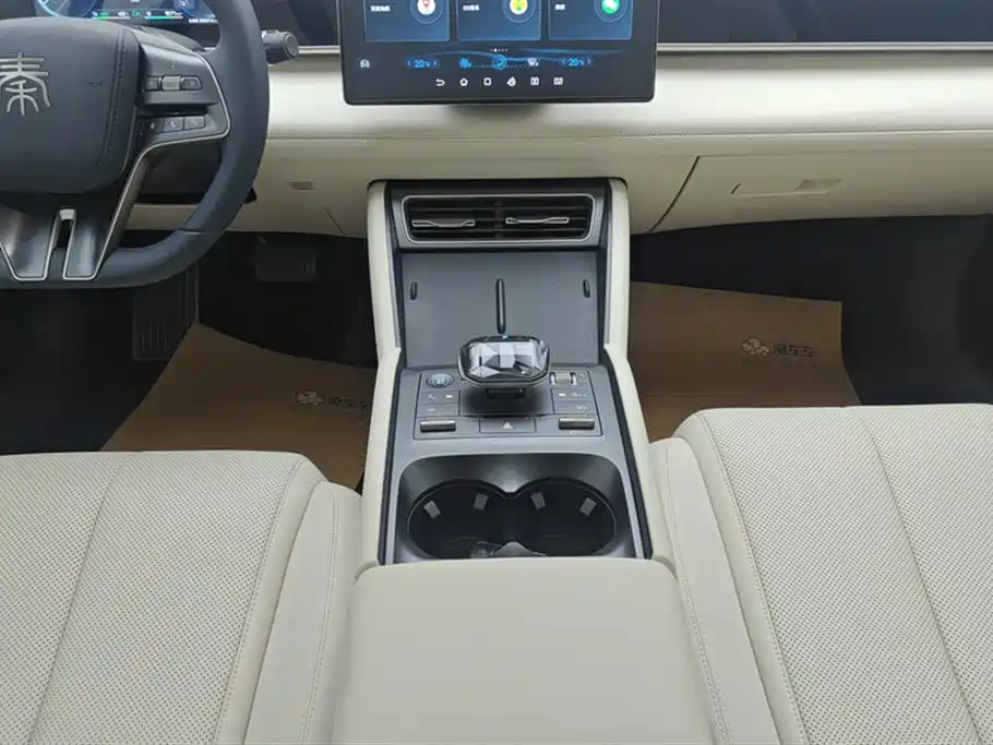 BYD Qin L 2024 DM-i 120KM Superior Edition фото 16