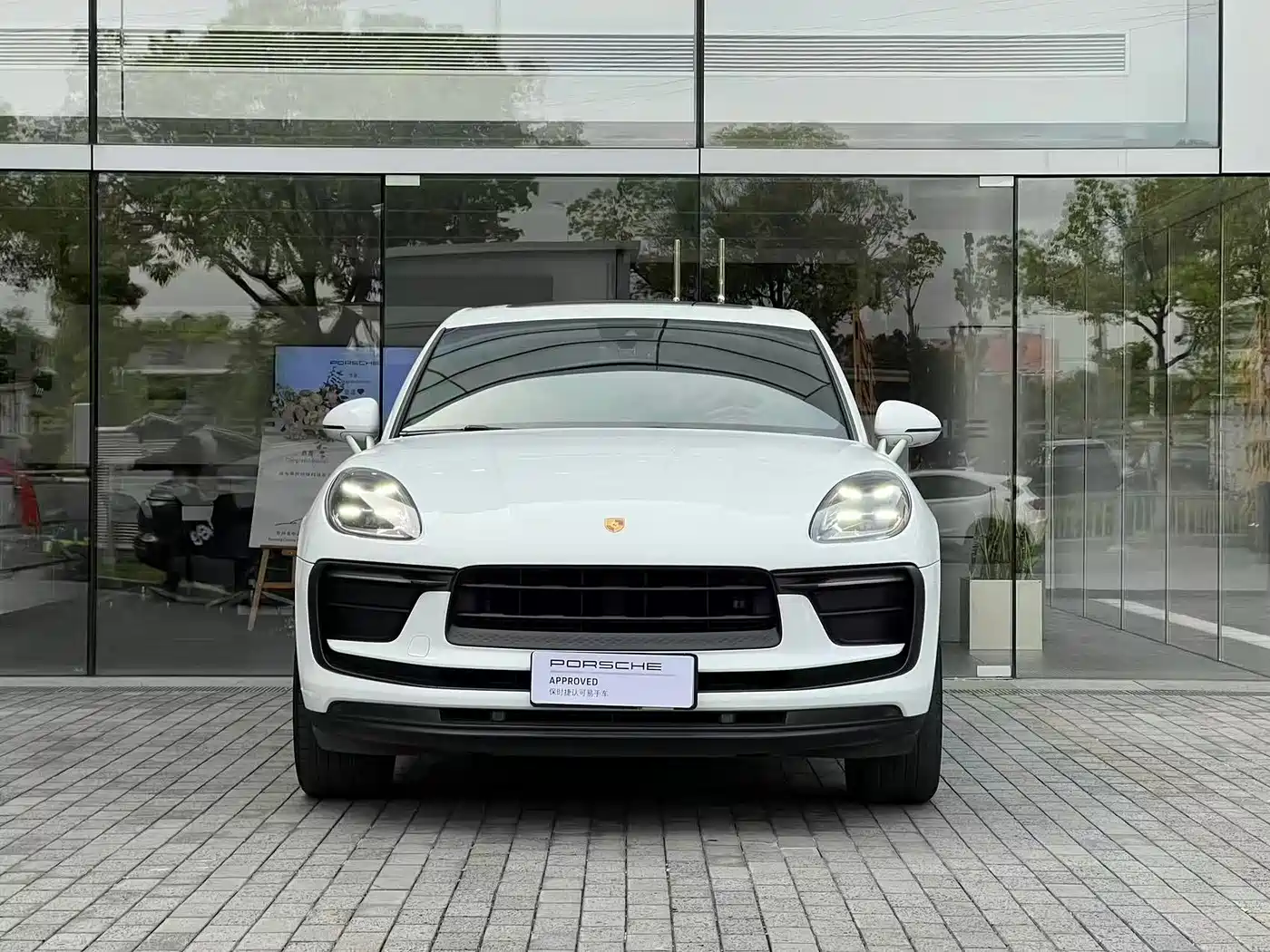Porsche Macan 2023 Macan 2.0T фото 5