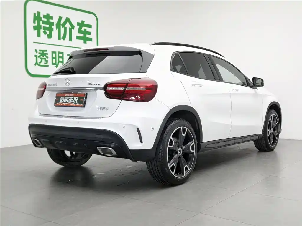 Mercedes-Benz GLA 2018 GLA 220 4MATIC Sport фото 2