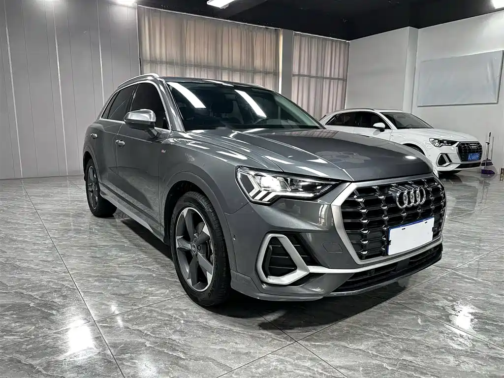 Audi Q3 2022 35 TFSI Fashion Dynamic фото 3