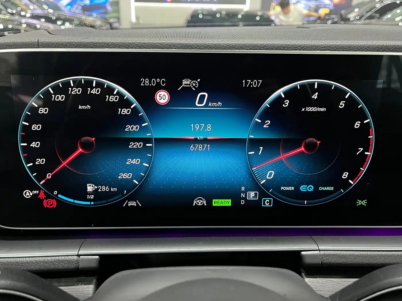 Mercedes-Benz GLE 2020 Facelift GLE 450 4MATIC Luxury фото 17