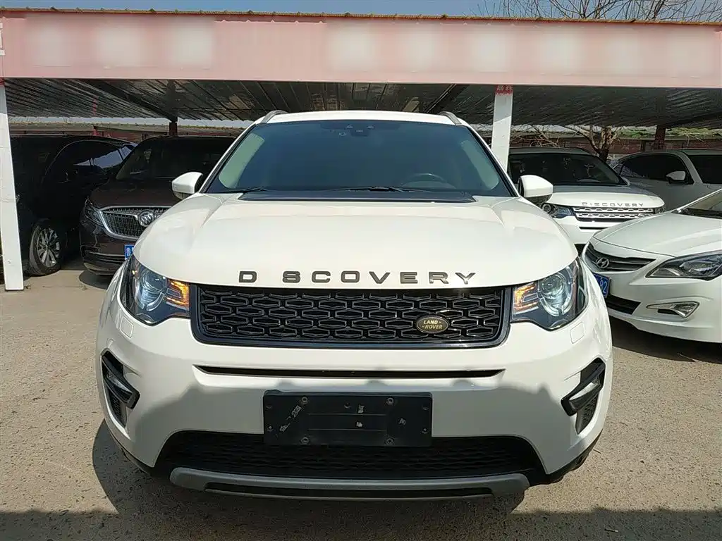 Land Rover Discovery Sport 2018 240PS HSE Edition фото 3