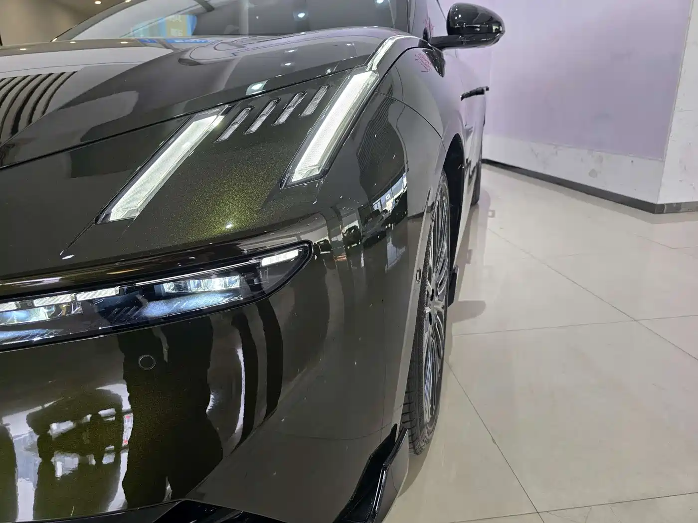 Lynk & Co 10 EM-P 2025 Facelift 240 AWD Ultra Sport Edition фото 6