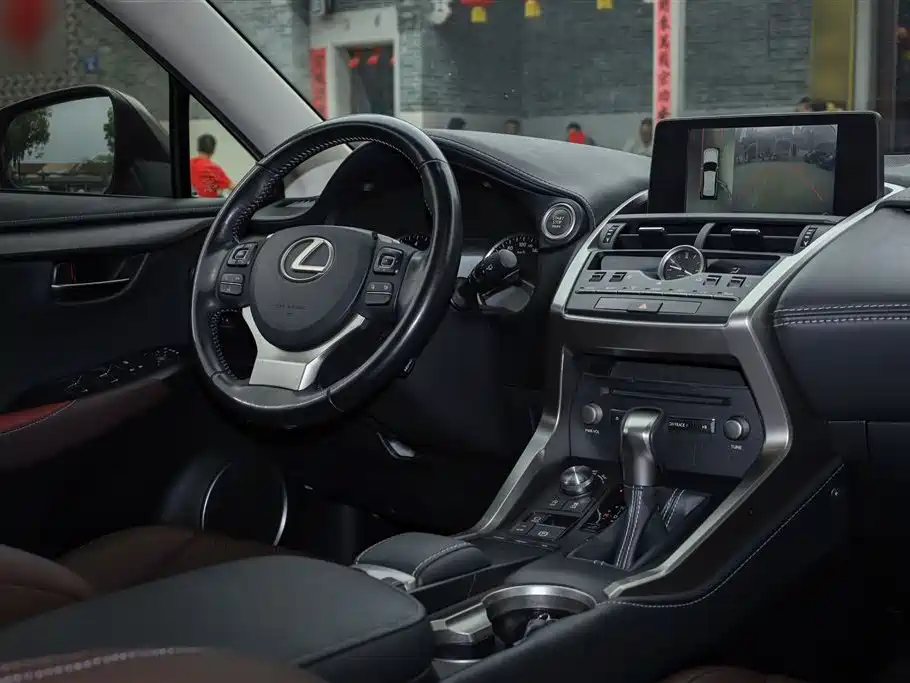 Lexus NX 2017 200 FWD Sharp Edition фото 22