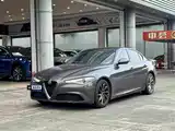 Фото 1 - Alfa Romeo Giulia