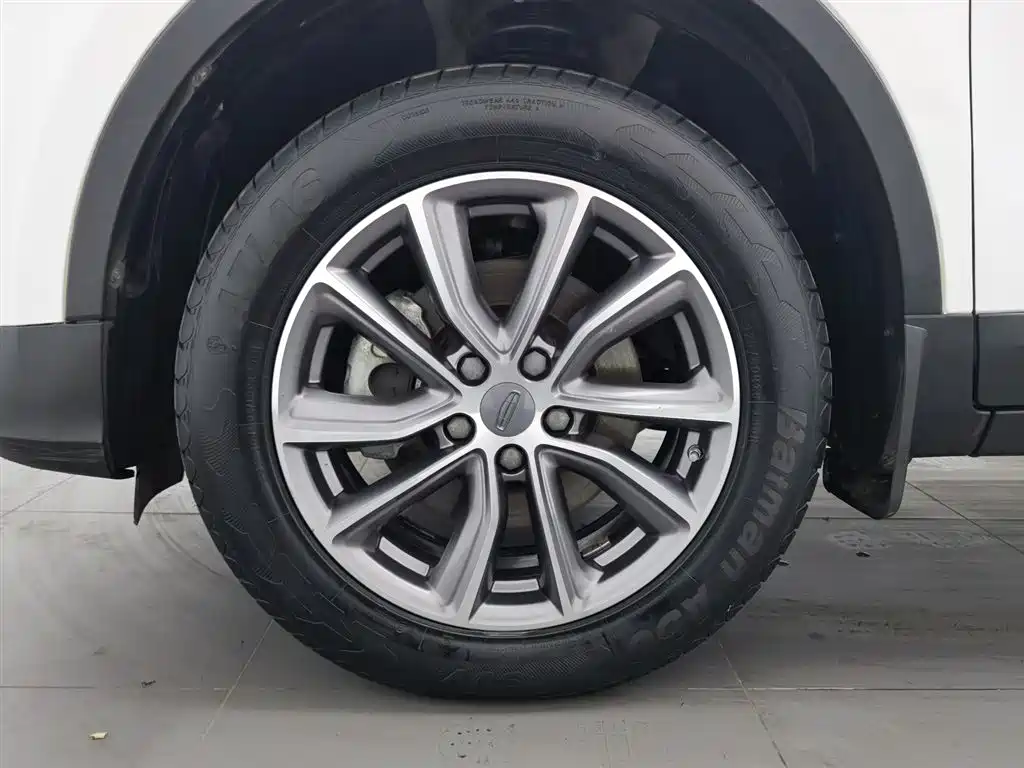 GEELY AUTOMOBILE BOYUE