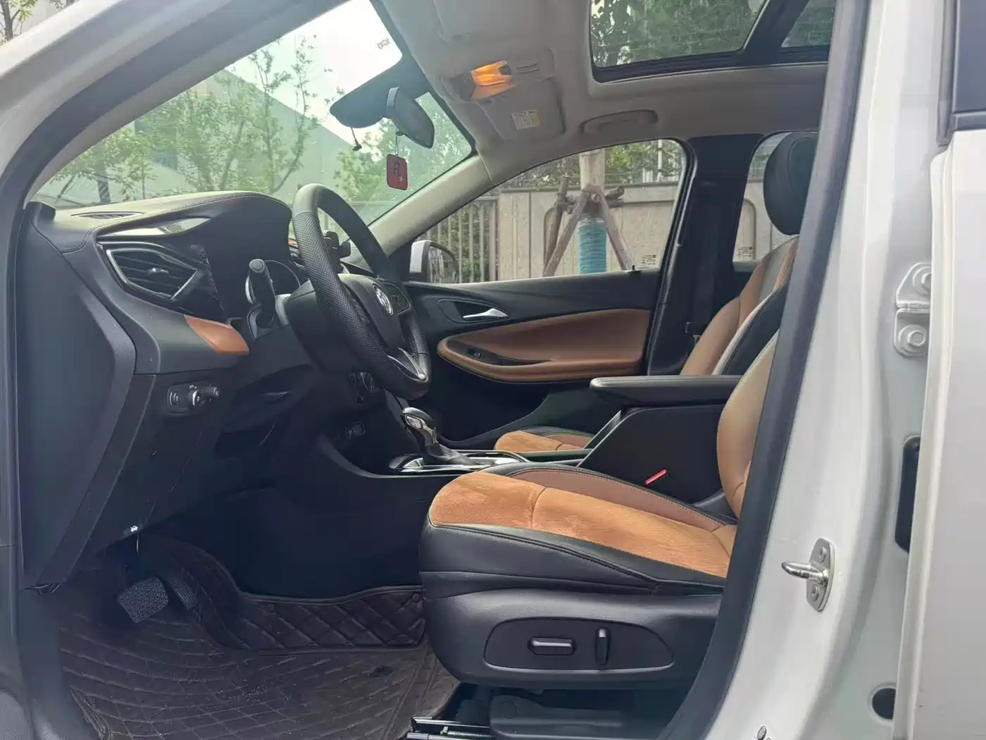Buick Encore GX 2020 20T CVT 2WD Luxury Model фото 7