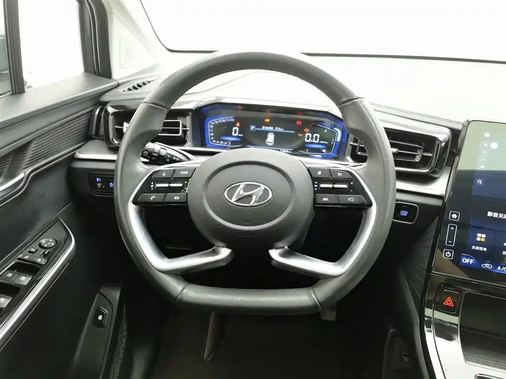 Hyundai Kustu 2024 270TGDi LUX Premium Edition фото 11