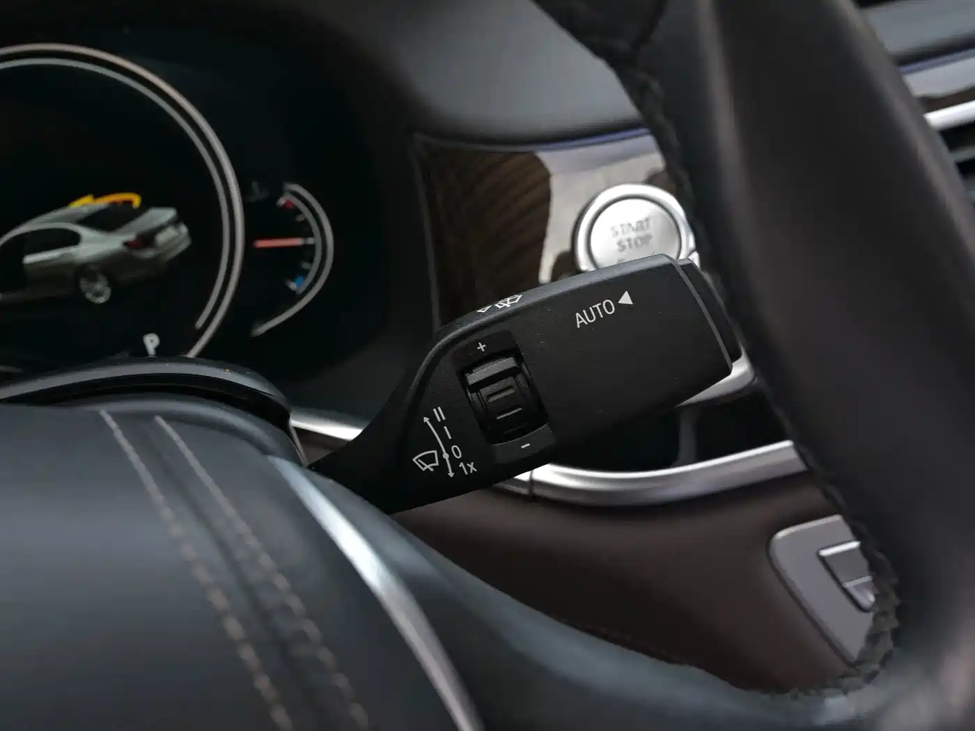 BMW 7 Series 2016 730Li Leading фото 20