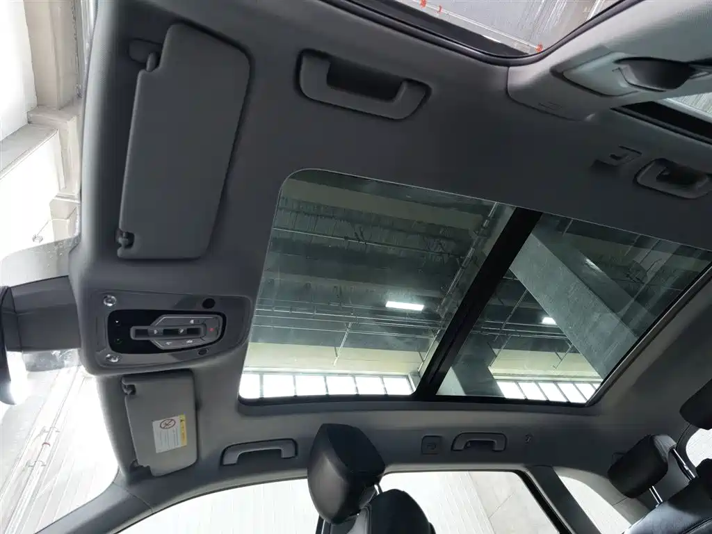 Audi Q5L 2020 Facelift 40 TFSI Honor Fashion фото 14