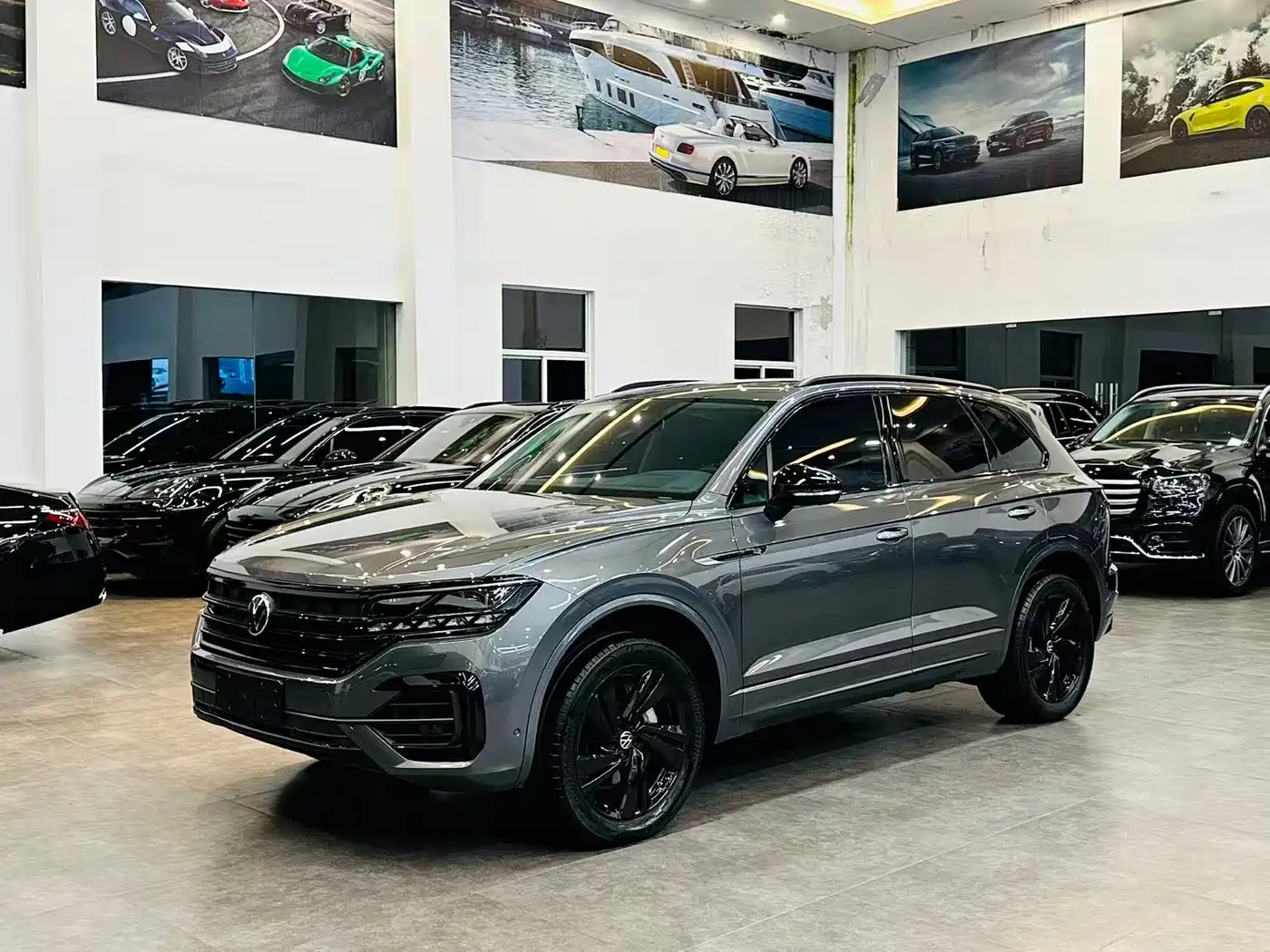 VOLKSWAGEN TOUAREG