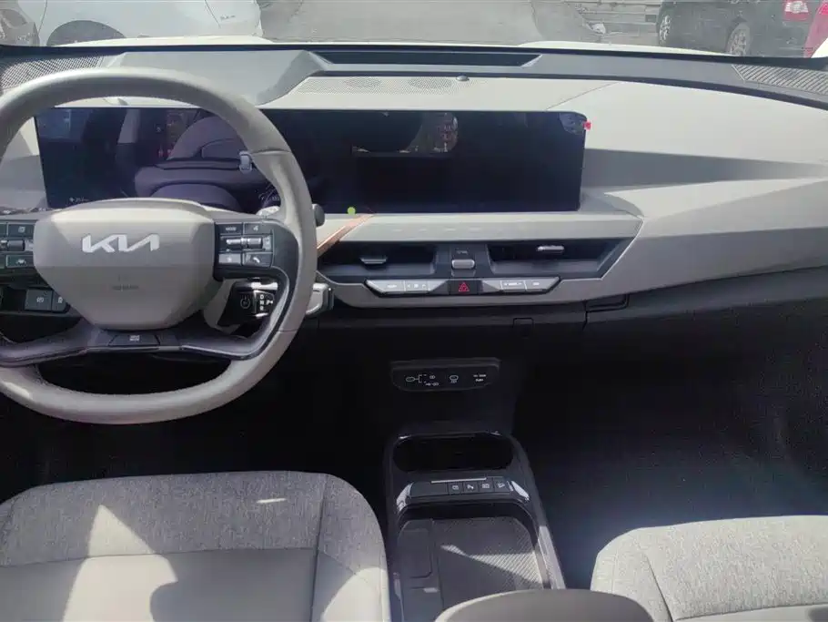 Kia EV5 2024 530 Air фото 12