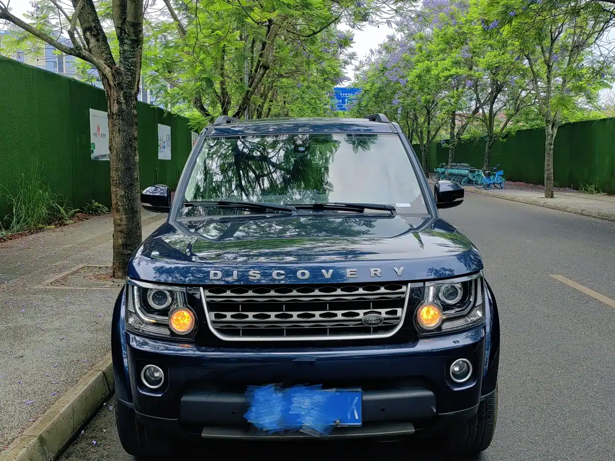Land Rover Discovery 2016 3.0 SC Gloss Black Collector's Edition HSE