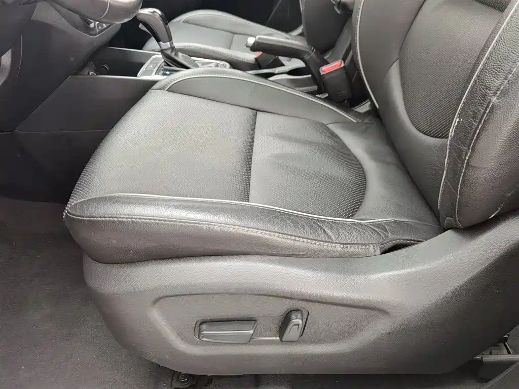Hyundai Beijing Hyundai ix25 2015 1.6L Automatic FWD Premium DLX фото 20