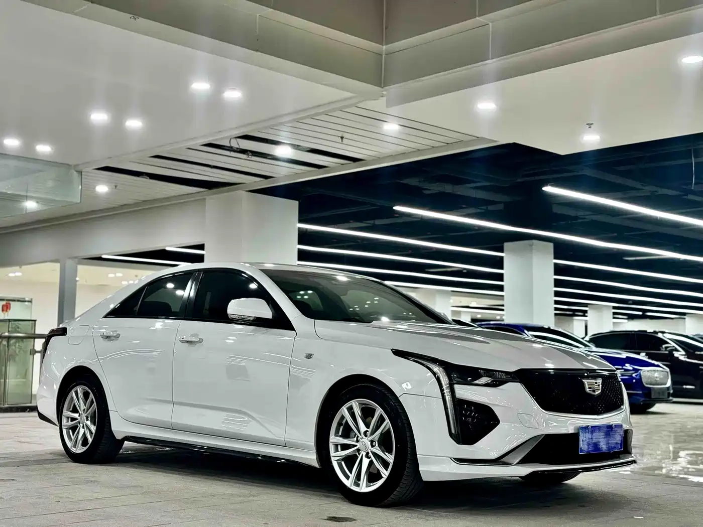 Photo 3 - Cadillac CT4
