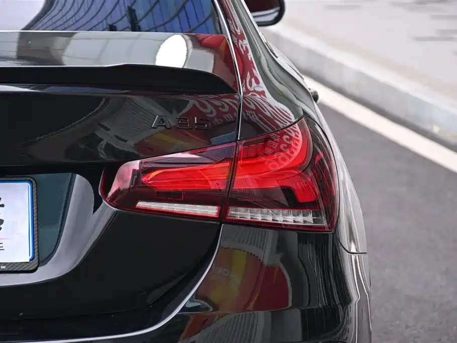Mercedes-Benz A-Class AMG 2023 Model Year AMG A 35 L 4MATIC фото 20