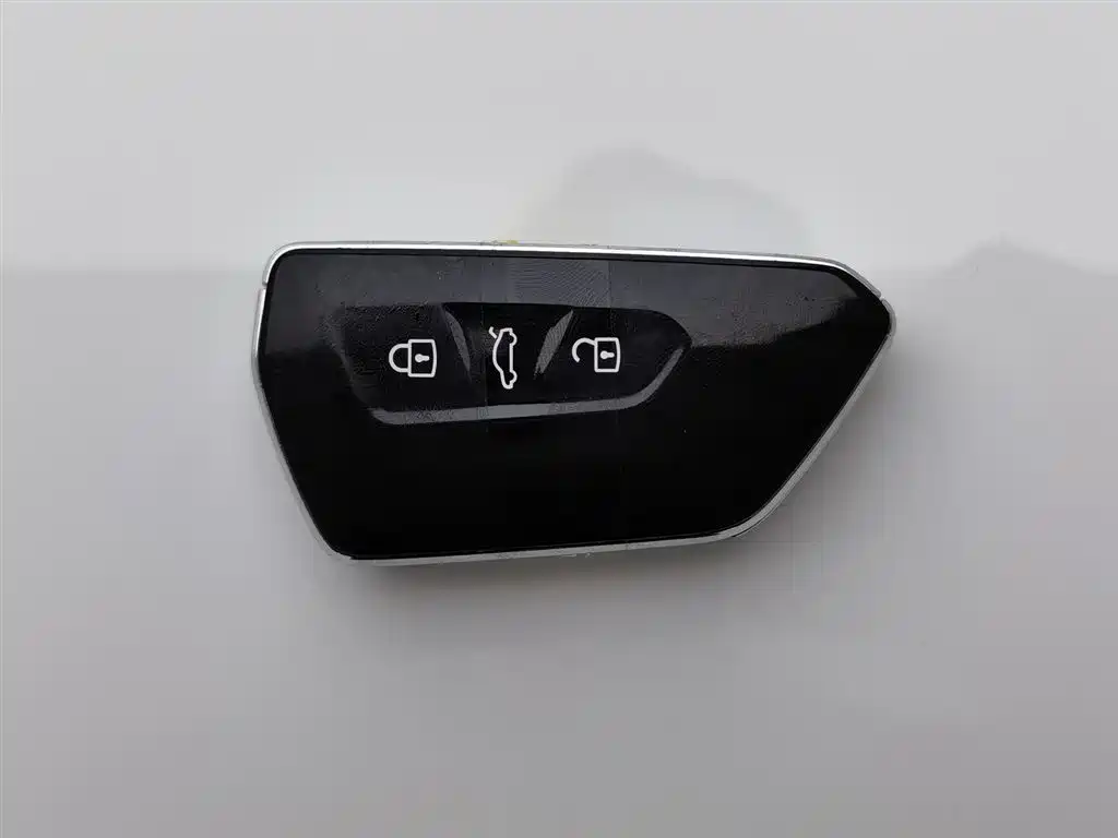 Volkswagen Golf 2023 Facelift 280TSI DSG Pro фото 19