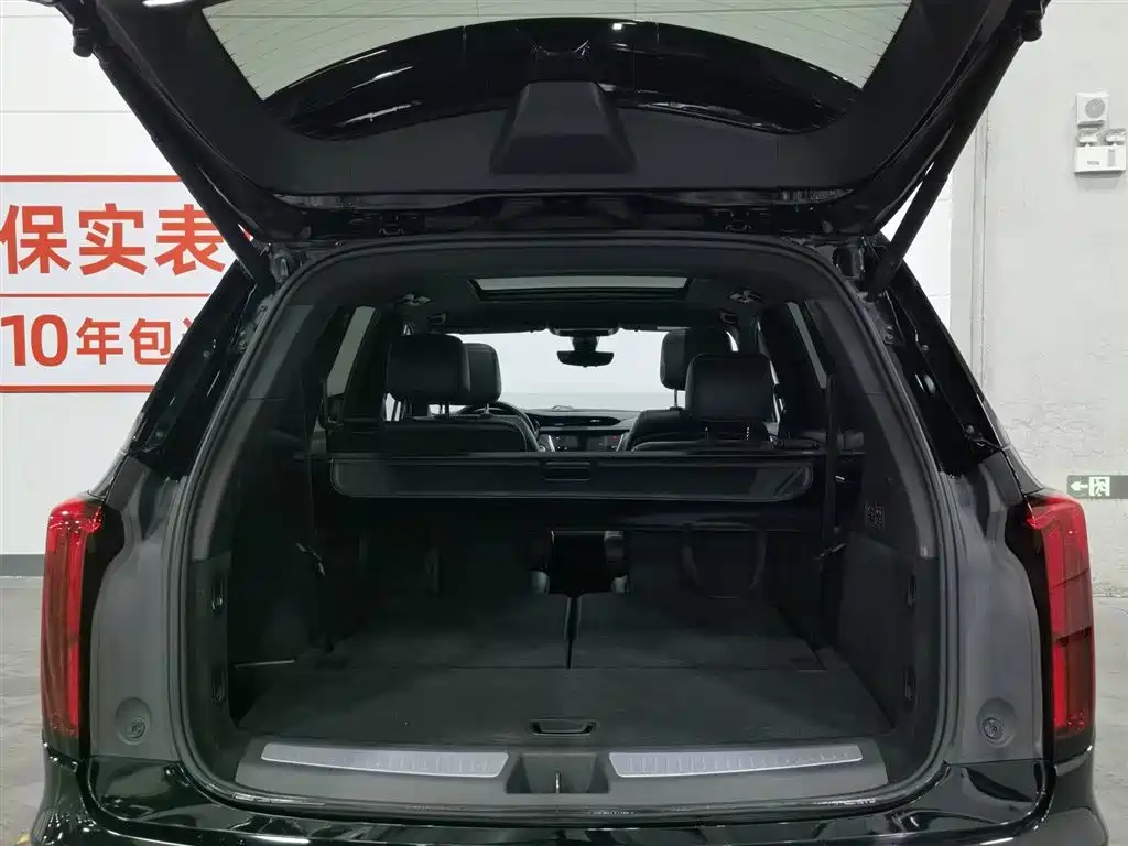 Cadillac XT6 2022 2.0T 6-Seater 4WD Luxury Edition фото 16