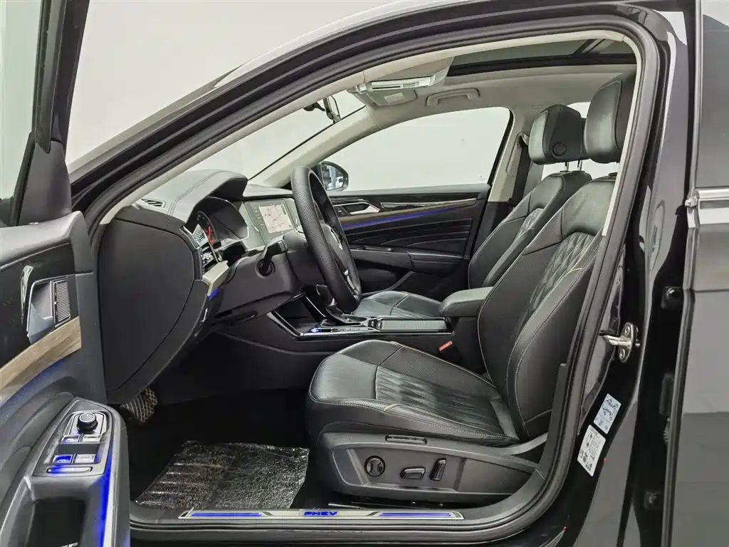 Volkswagen Passat New Energy 2020 430PHEV Hybrid Luxury (China VI) фото 10