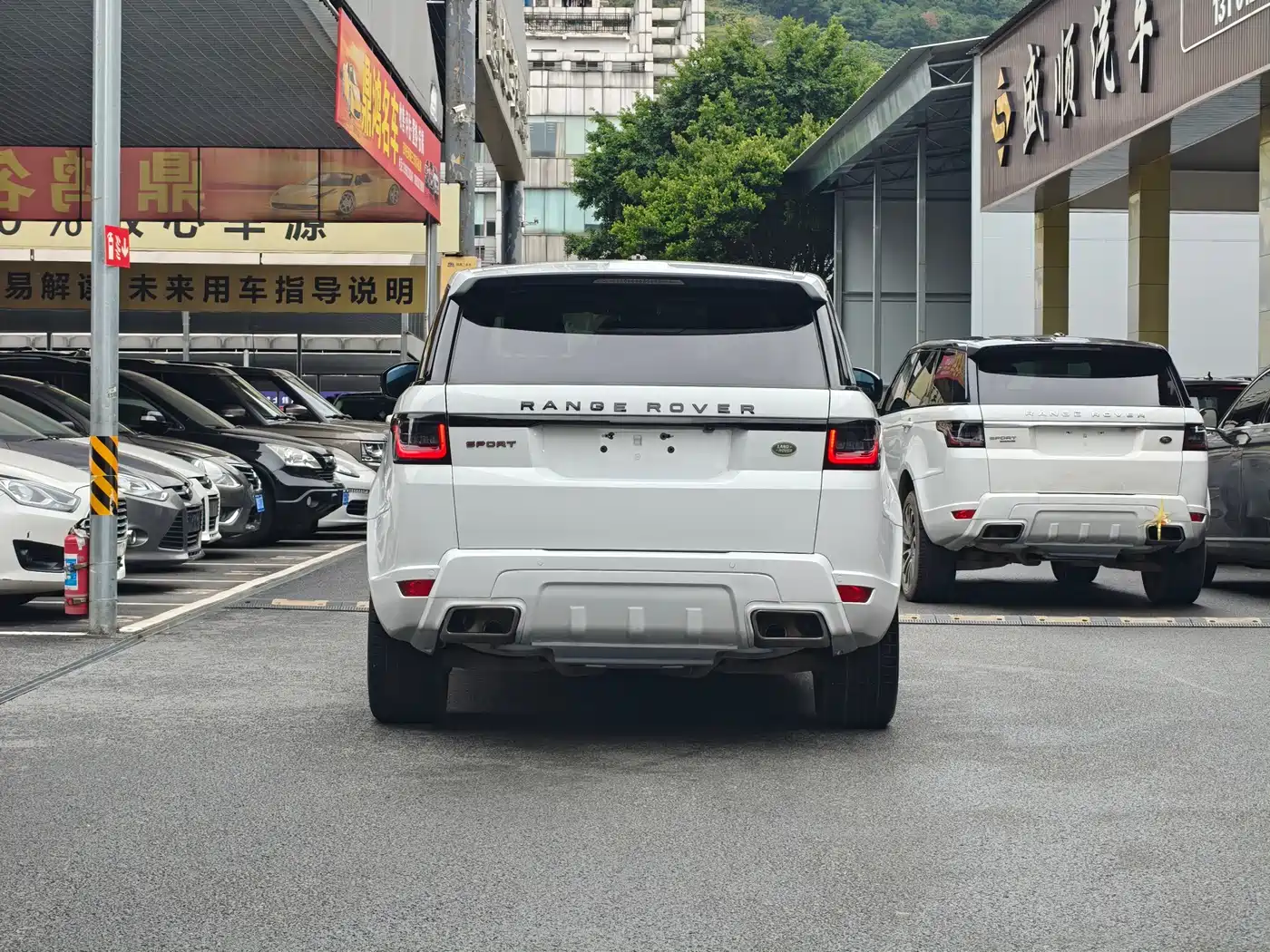 Land Rover Range Rover Sport 2014 3.0 SC V6 HSE DYNAMIC фото 16